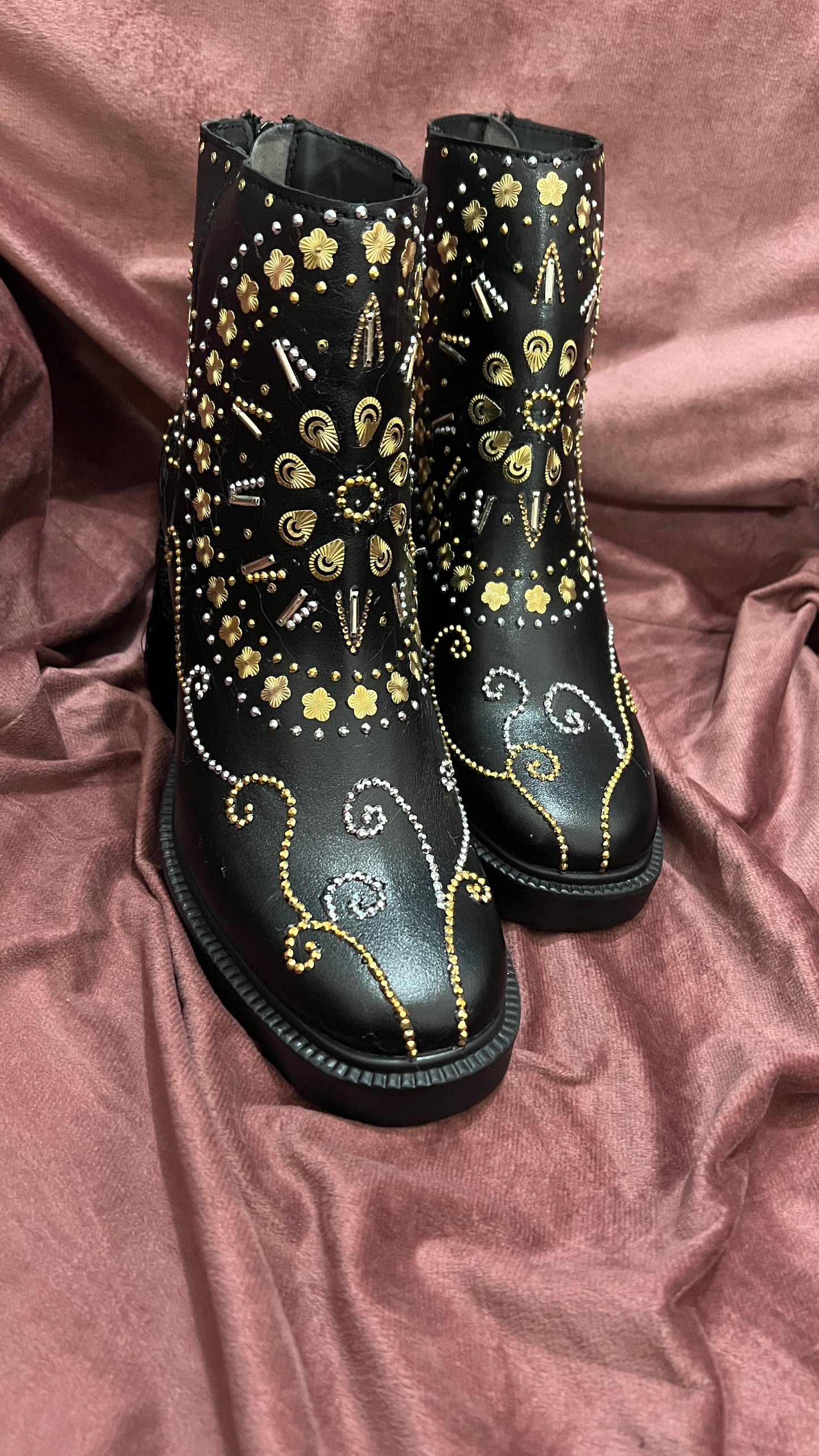 FUNKY N TRENDY Hand crafted embroidered black boots for brides / bridesmaids/ black boots / boots / embroidered boots/ handcrafted boots / hand crafted bridal sneakers