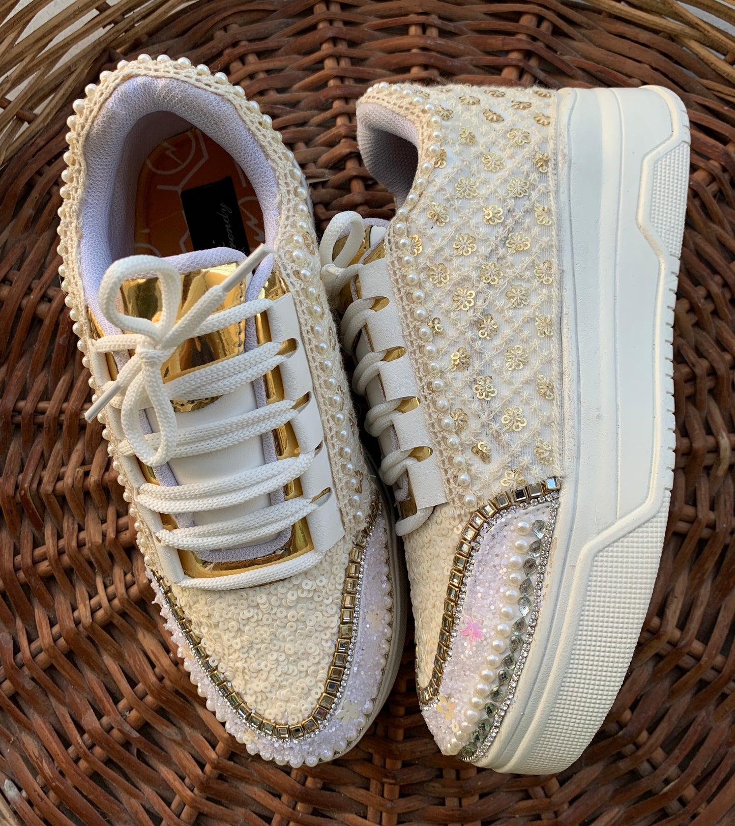 FUNKY N TRENDY ivory minimalistic sneakers with pearl detailing for brides /bridesmaids / sneakers for bridesmaids/ handcrafted sneakers/ sequine sneakers / bridal sneakers / bridesmaid sneakers/ ivory sneakers / minimal shoes