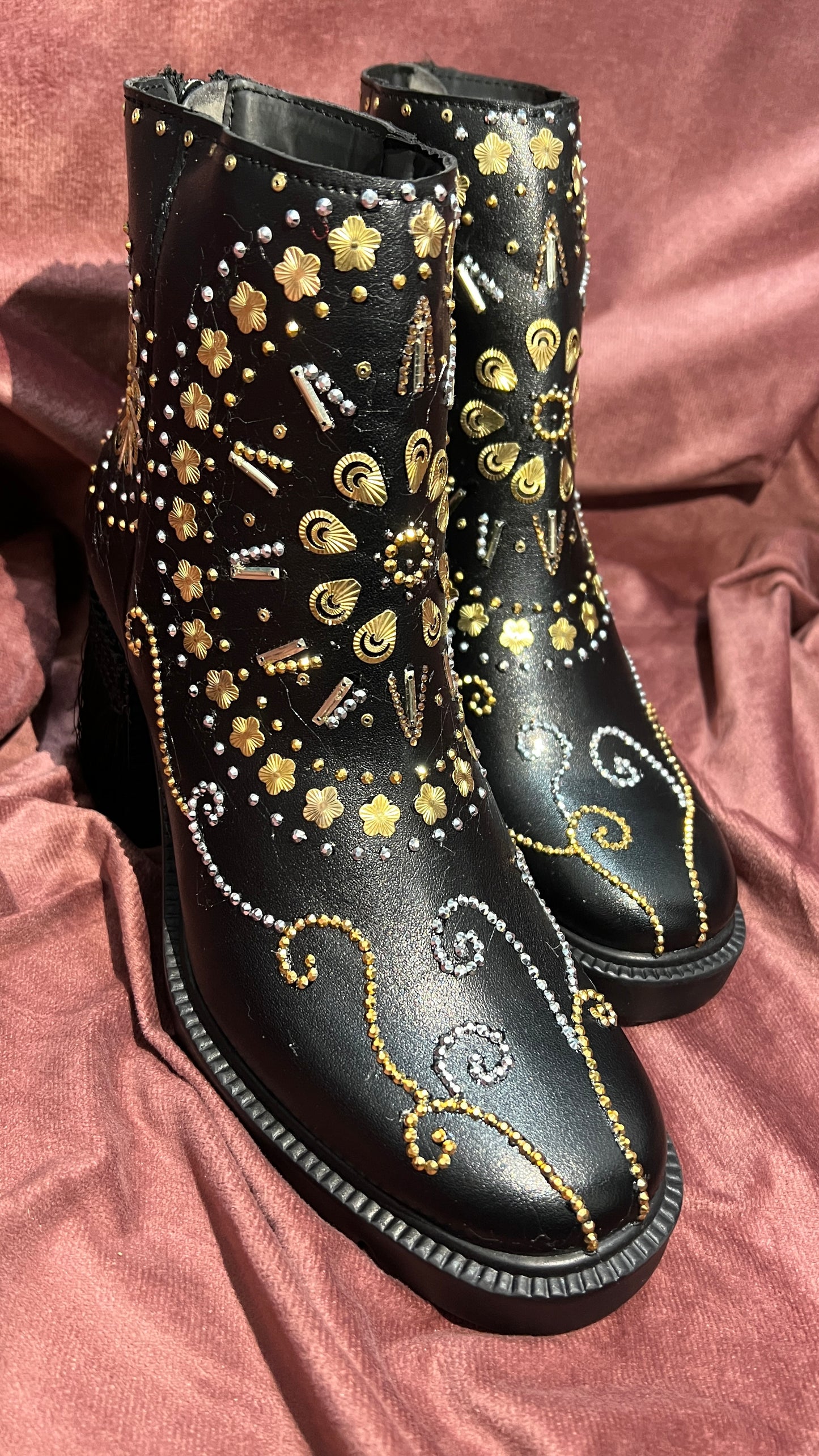 FUNKY N TRENDY Hand crafted embroidered black boots for brides / bridesmaids/ black boots / boots / embroidered boots/ handcrafted boots / hand crafted bridal sneakers