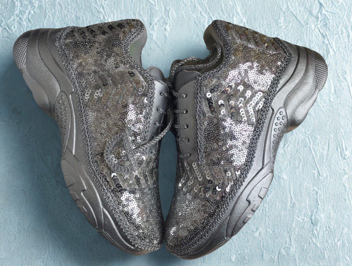 FUNKY N TRENDY hand work silver bridal sneakers / bridesmaid sneakers/ silver sneakers / silver shoes/ sequines sneakers/ sequine shoes/ bride shoes/ hand work sneakers