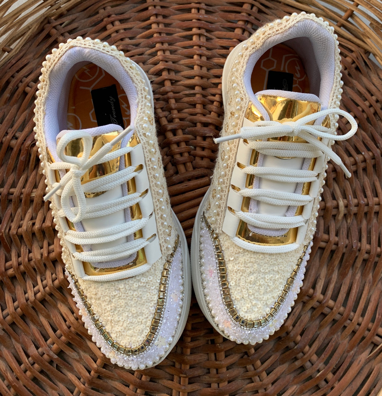 FUNKY N TRENDY ivory minimalistic sneakers with pearl detailing for brides /bridesmaids / sneakers for bridesmaids/ handcrafted sneakers/ sequine sneakers / bridal sneakers / bridesmaid sneakers/ ivory sneakers / minimal shoes