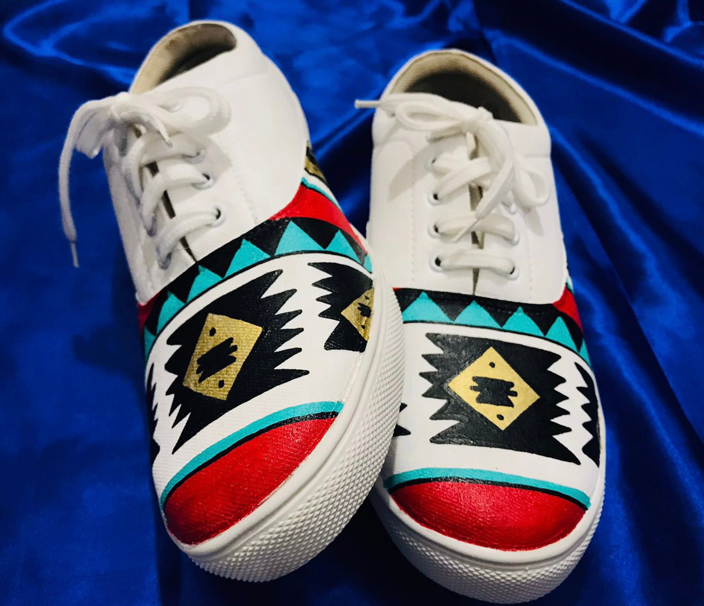 Funky N Trendy hand painted water resistant AZTEC theme WHITE shoes