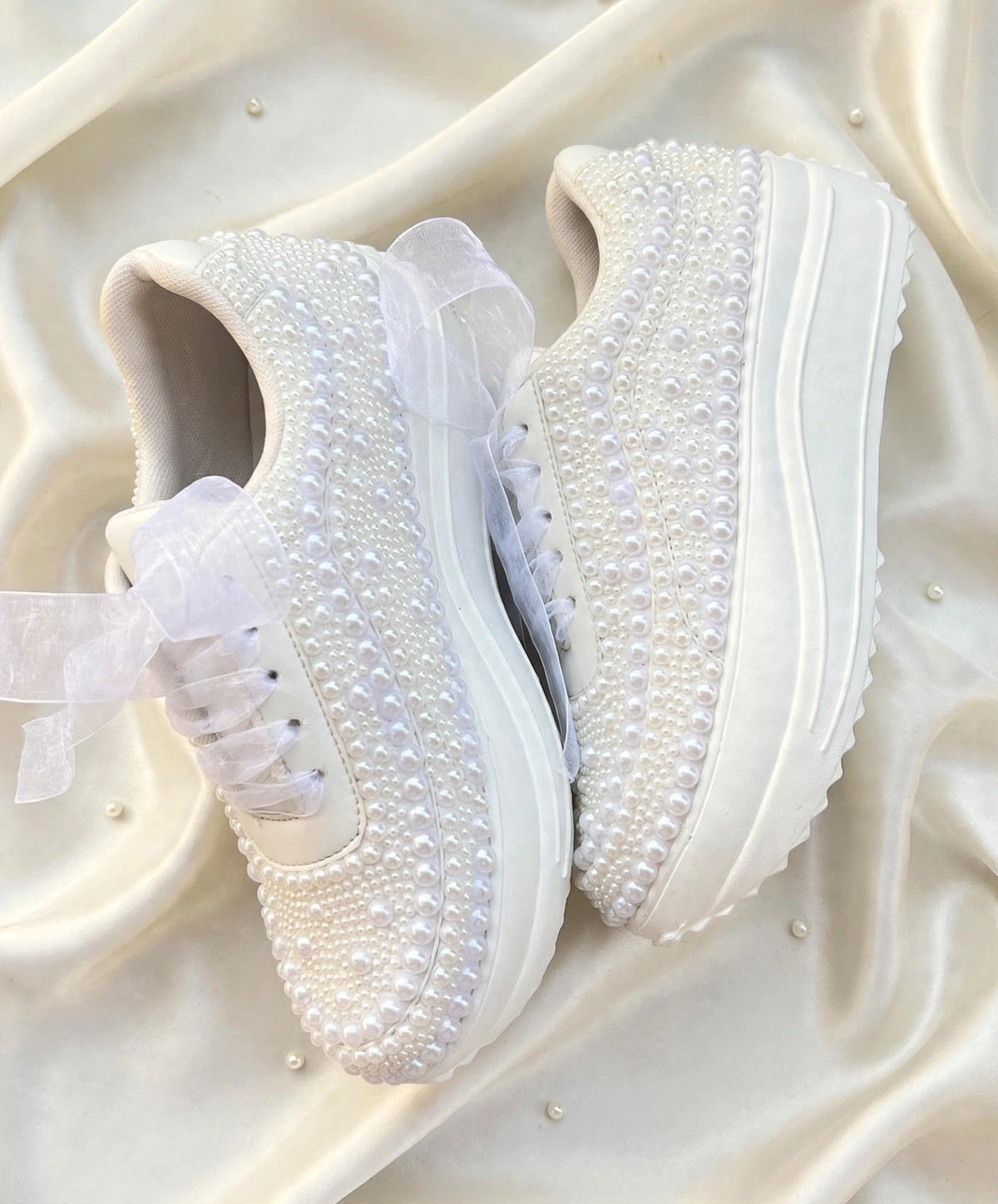 Pearl Embellished Bridal Sneakers – Luxury Wedding Shoes