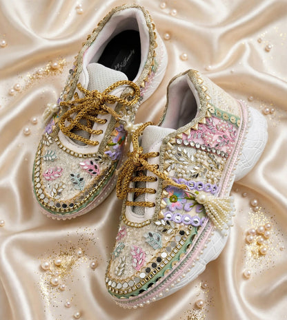 FUNKY N TRENDY hand crafted pastel bridal sneakers / gold sneakers / pastel sneakers / embroidery sneakers / sneakers for bride