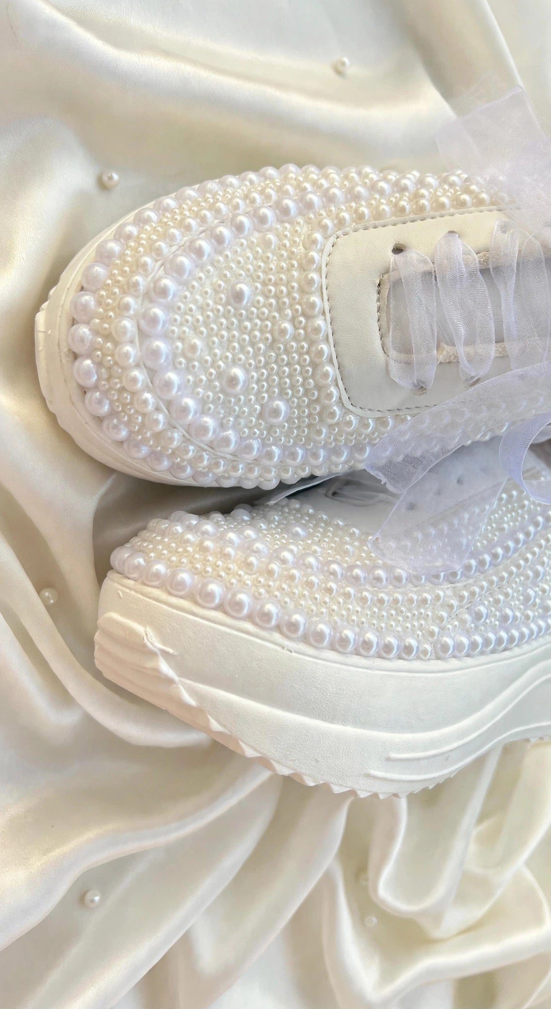 Pearl Embellished Bridal Sneakers – Luxury Wedding Shoes