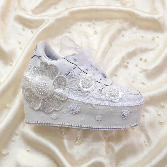 Customized Bridal Sneakers with Name initials / wedding date– Wedding Shoes for Bride/ white sneakers