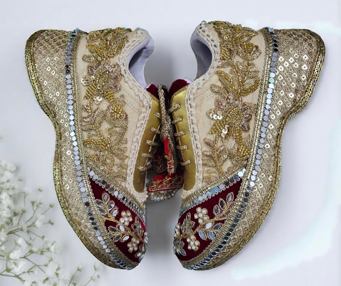 FUNKY N TRENDY red and gold bridal sneakers / bridesmaid sneakers/ golden sneakers / gold sneakers / red shoes / red bridal sneakers / embroidered shoes / embroidered sneakers