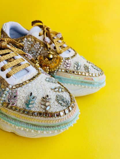 FUNKY N TRENDY hand crafted pastel bridal sneakers / gold sneakers / pastel sneakers / embroidery sneakers / sneakers for bride