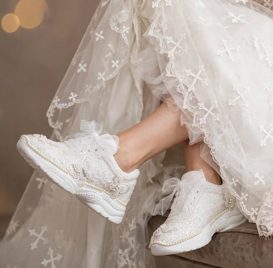 Celeste - Butterfly Pearl Bridal Sneakers with Organza Bow