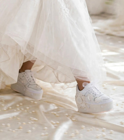 Customized Bridal Sneakers with Name initials / wedding date– Wedding Shoes for Bride/ white sneakers