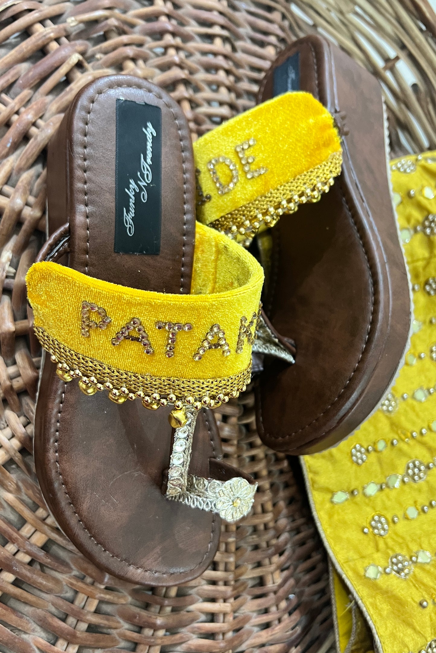 FUNKY N TRENDY Pataka Dulhan Heel Kolhapuri/ pataka dulhan heels/ yellow heels/ yellow kolhapuris/ heels for haldi ceremony/ haldi footwear