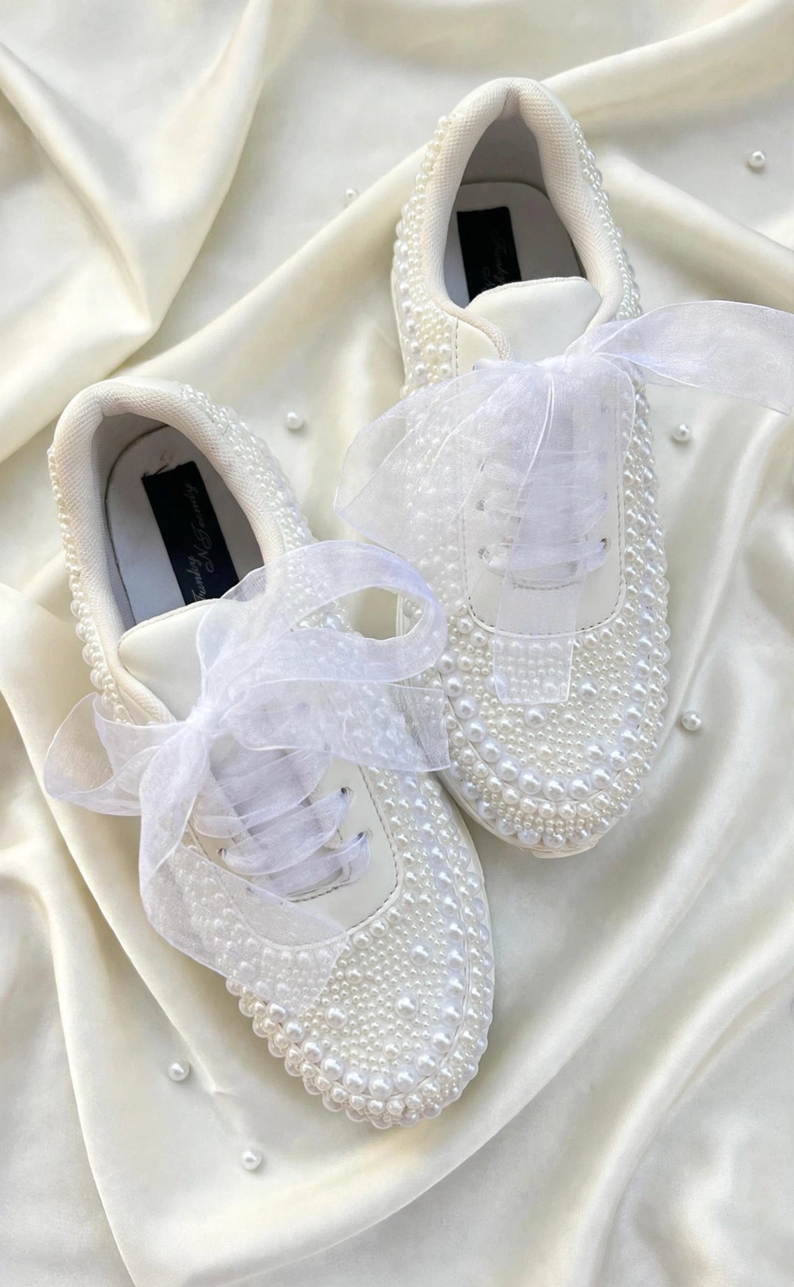Pearl Embellished Bridal Sneakers – Luxury Wedding Shoes