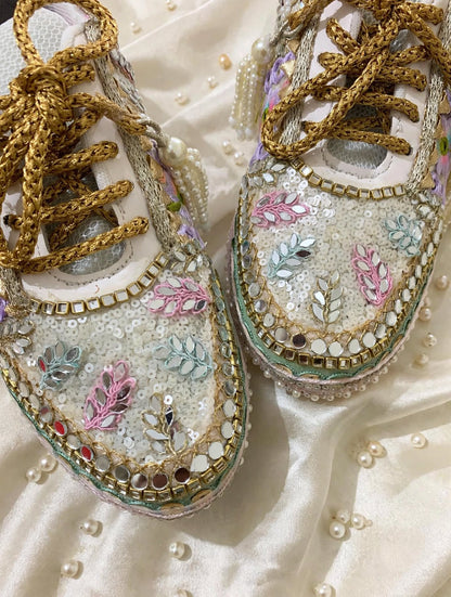 FUNKY N TRENDY hand crafted pastel bridal sneakers / gold sneakers / pastel sneakers / embroidery sneakers / sneakers for bride